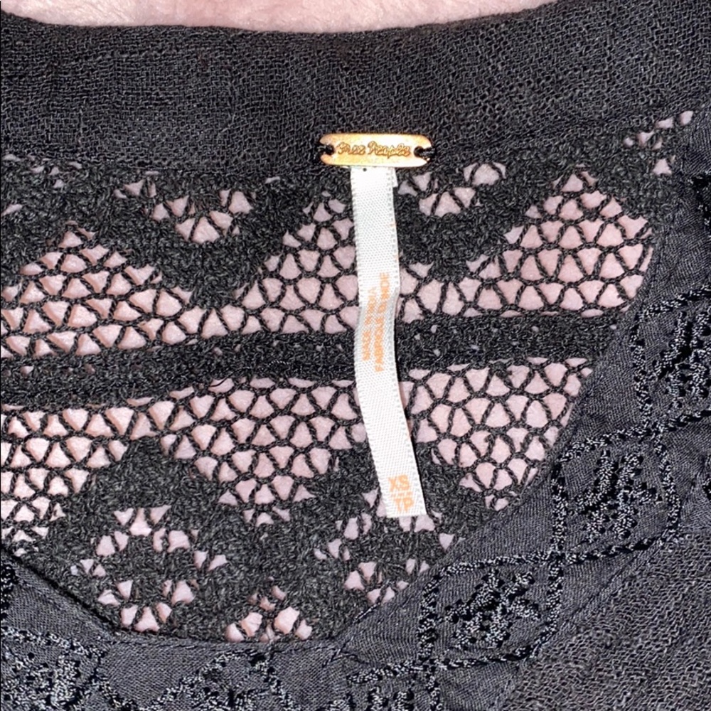 Black Flowy Top - Picture 3 of 3
